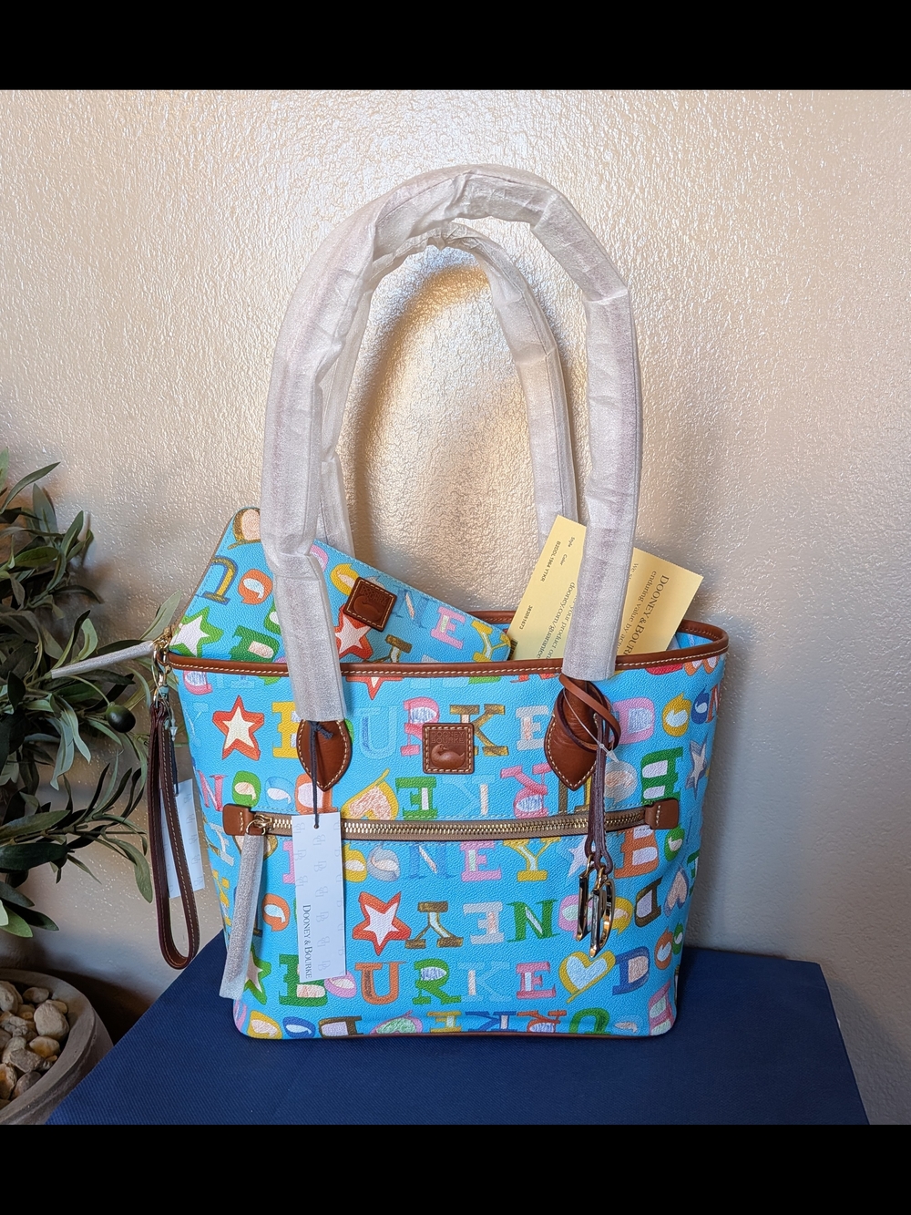 NWT! Dooney & Bourke Doodle II Coated Cotton Tote & Wallet in CARIBBEAN BLUE